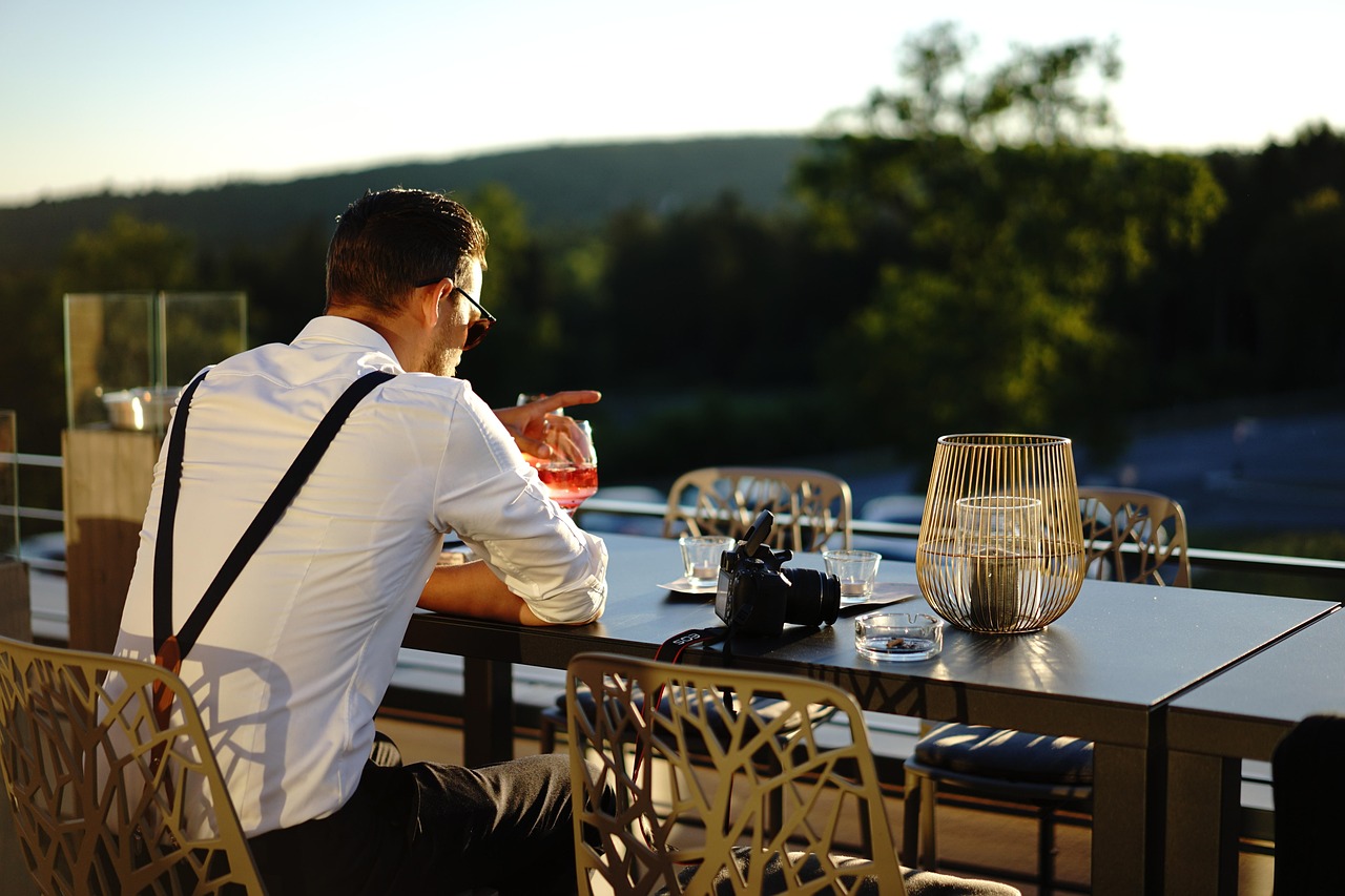 How To Impress Guests At Your Luxury Wedding Banquet Hall?