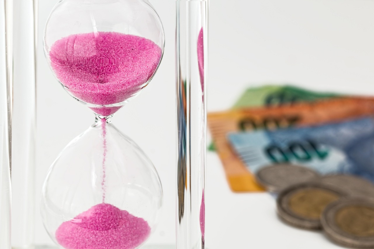 How to Save Money on Custom Web Development Services?