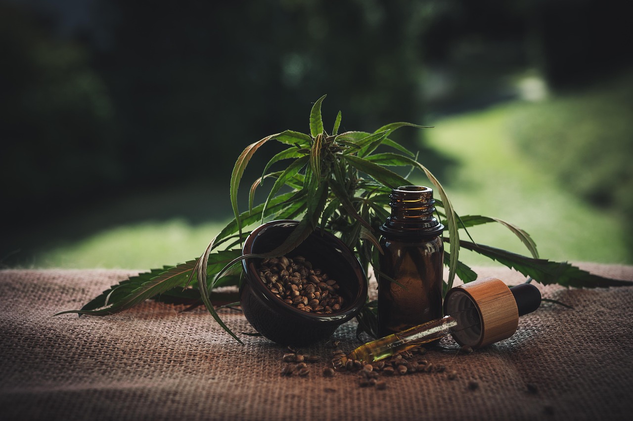 CBD Oil And Pain Relief: Effects, Benefits, And Practical Guidance