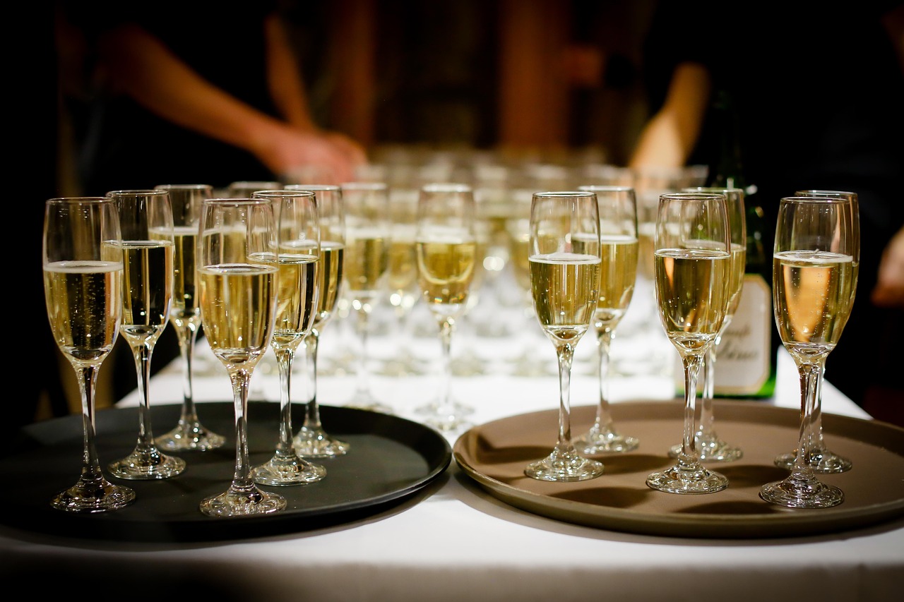 How Christmas Party Catering Can Elevate Your Celebration?