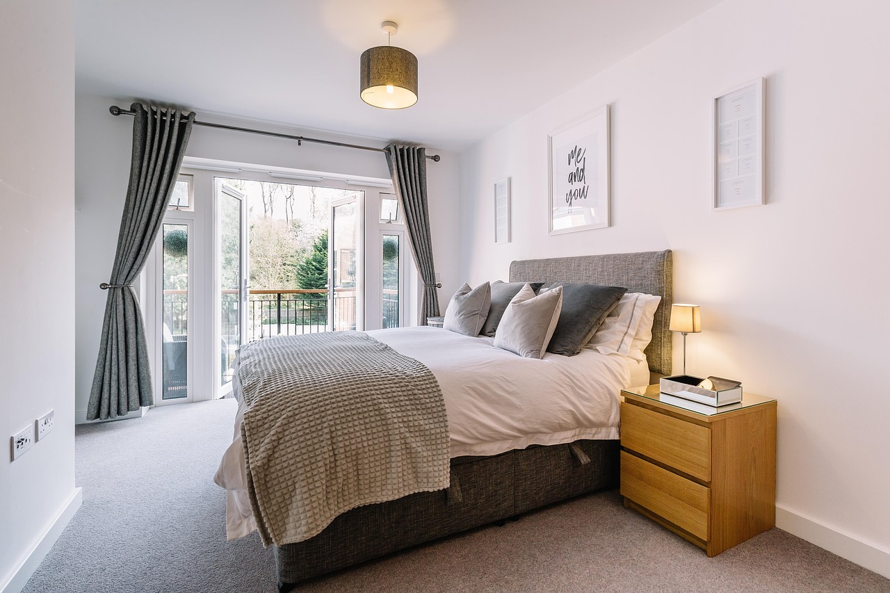 Why Affordable Used Bedroom Furniture Is A Great Investment For Renters?