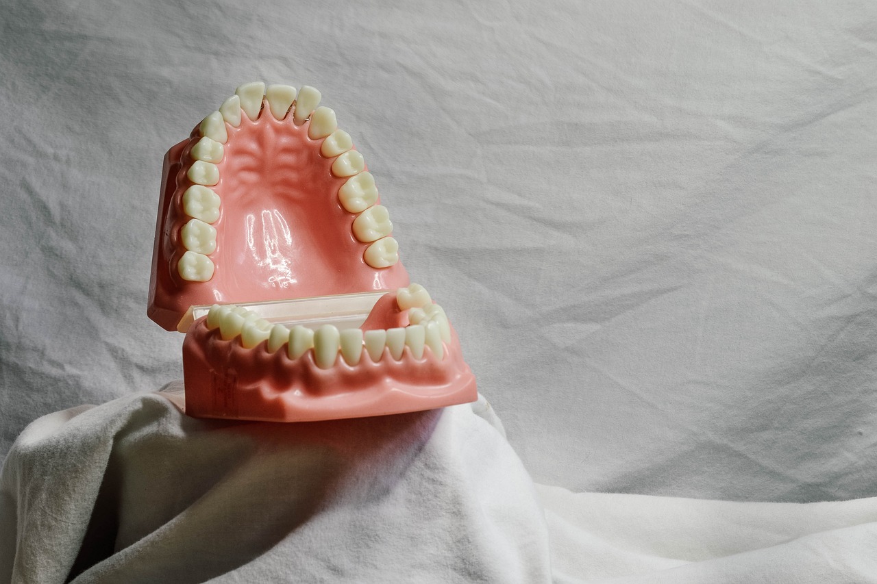 Can Aspen Dental Be Trusted? Patient Reviews and People Who Worked With Them Tell a Different Story