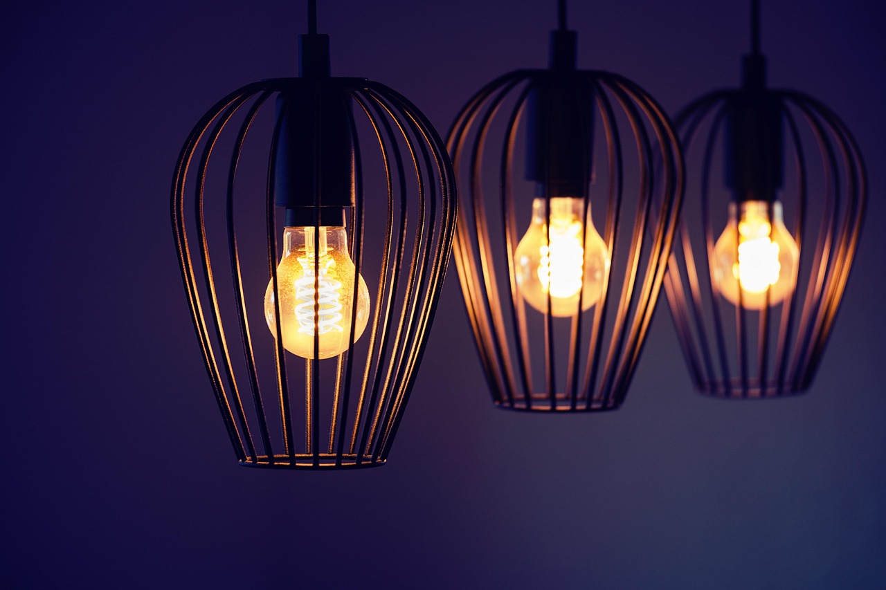 Benefits Of Using Small LED Light Bulbs