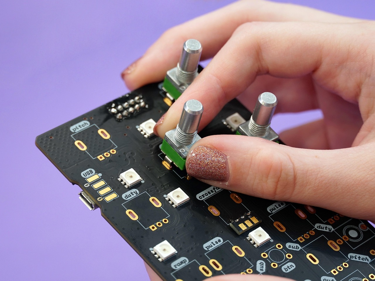 Soldering 0402 LEDs by Hand vs. Buying Them Pre-Wired: A Hobbyist's Reality Check