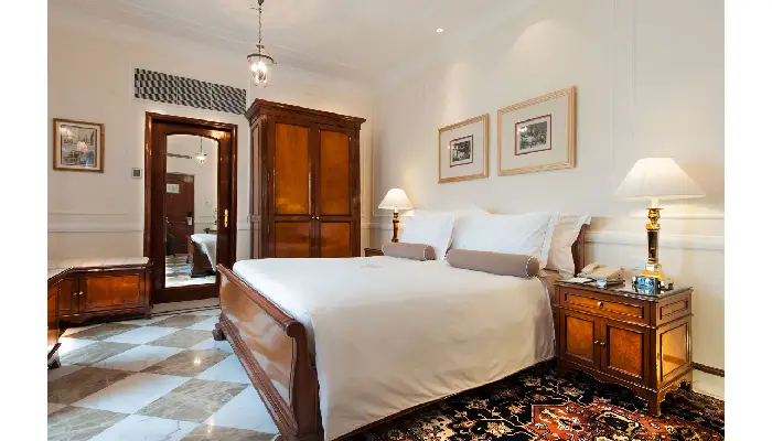 best hotel in delhi